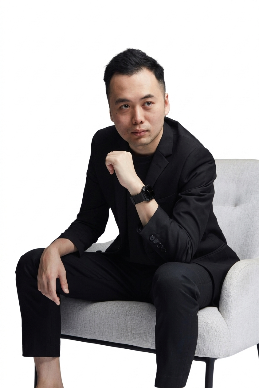 Javin Lee, in professional formal attire